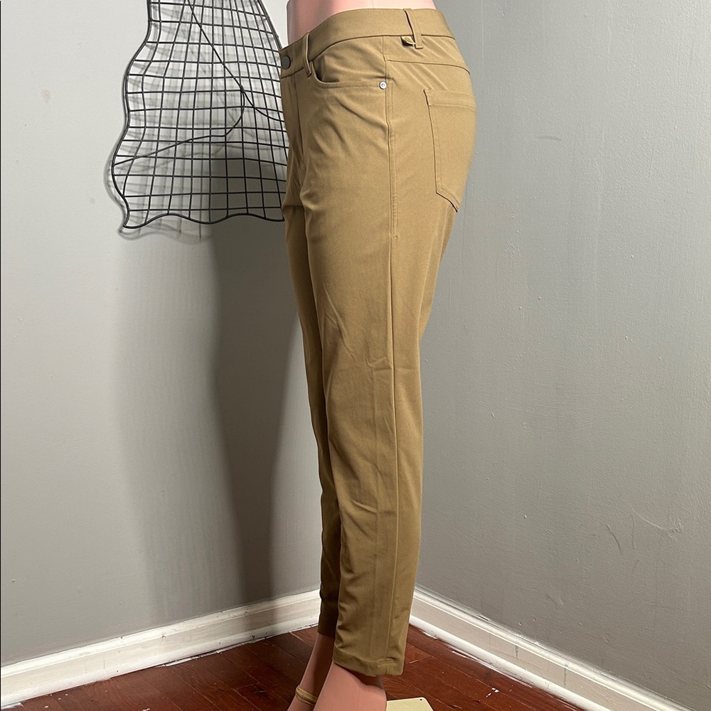 lululemon athletica Men's Khaki Chinos